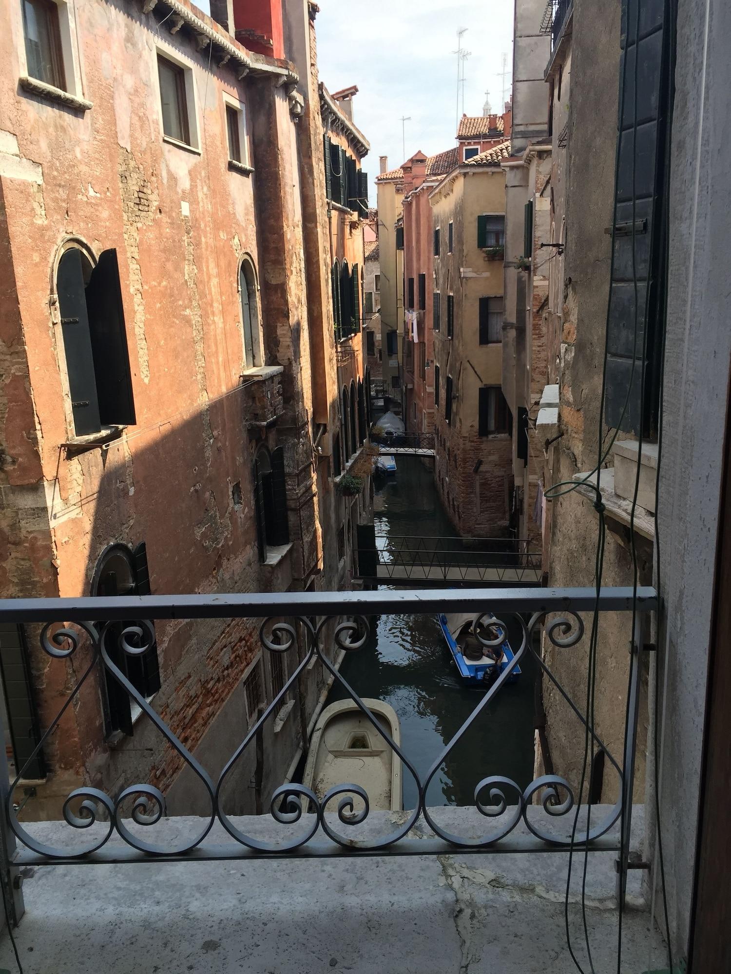 Canada Hotel Venise